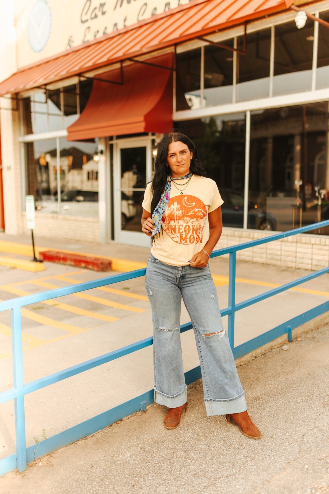 Neon Moon Western Graphic TeeVegas GoldS
