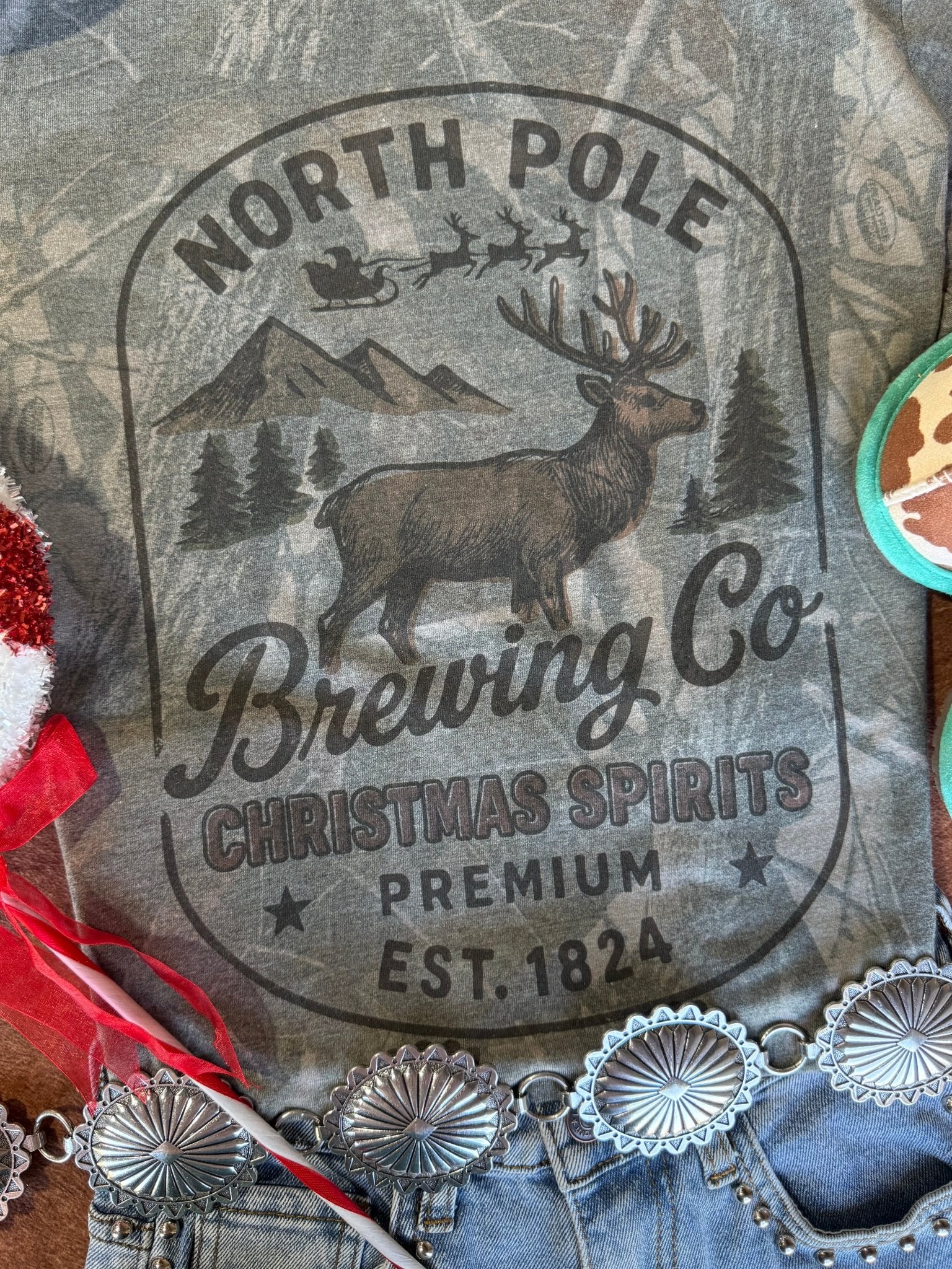 North Pole Brewing Co RealTree Camo Graphic TeeHardwood CamoS