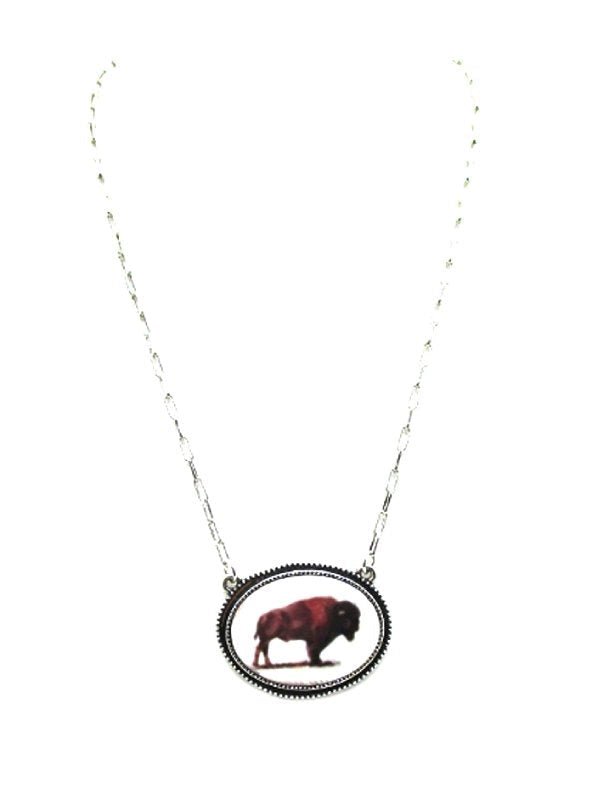 Oval Buffalo Pendant Paperclip Chain Necklace