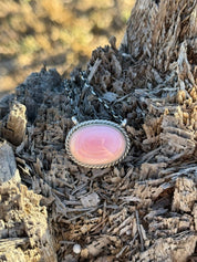 Oval Pink Conch Chain Necklace