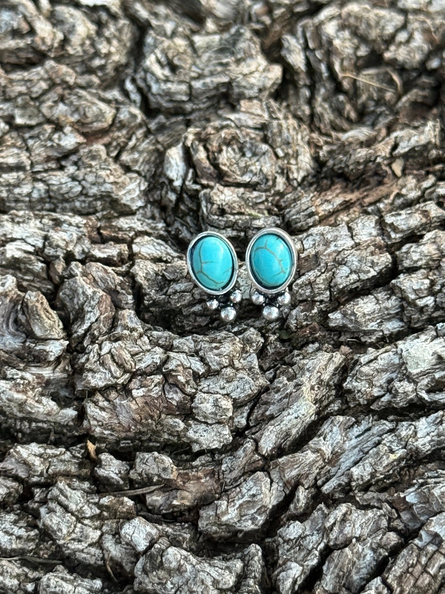 Oval Turquoise Glow Studs