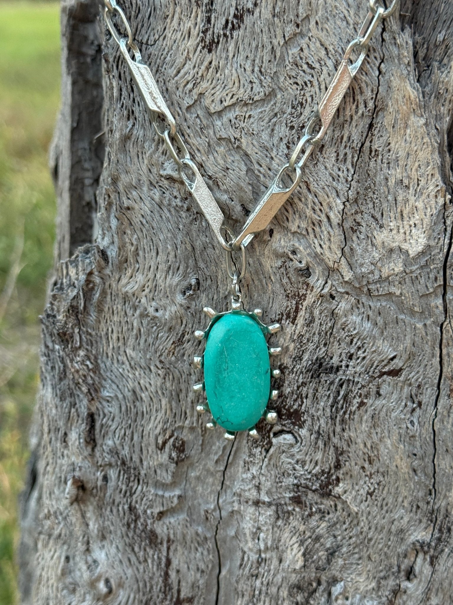 Oval Turquoise Link Necklace
