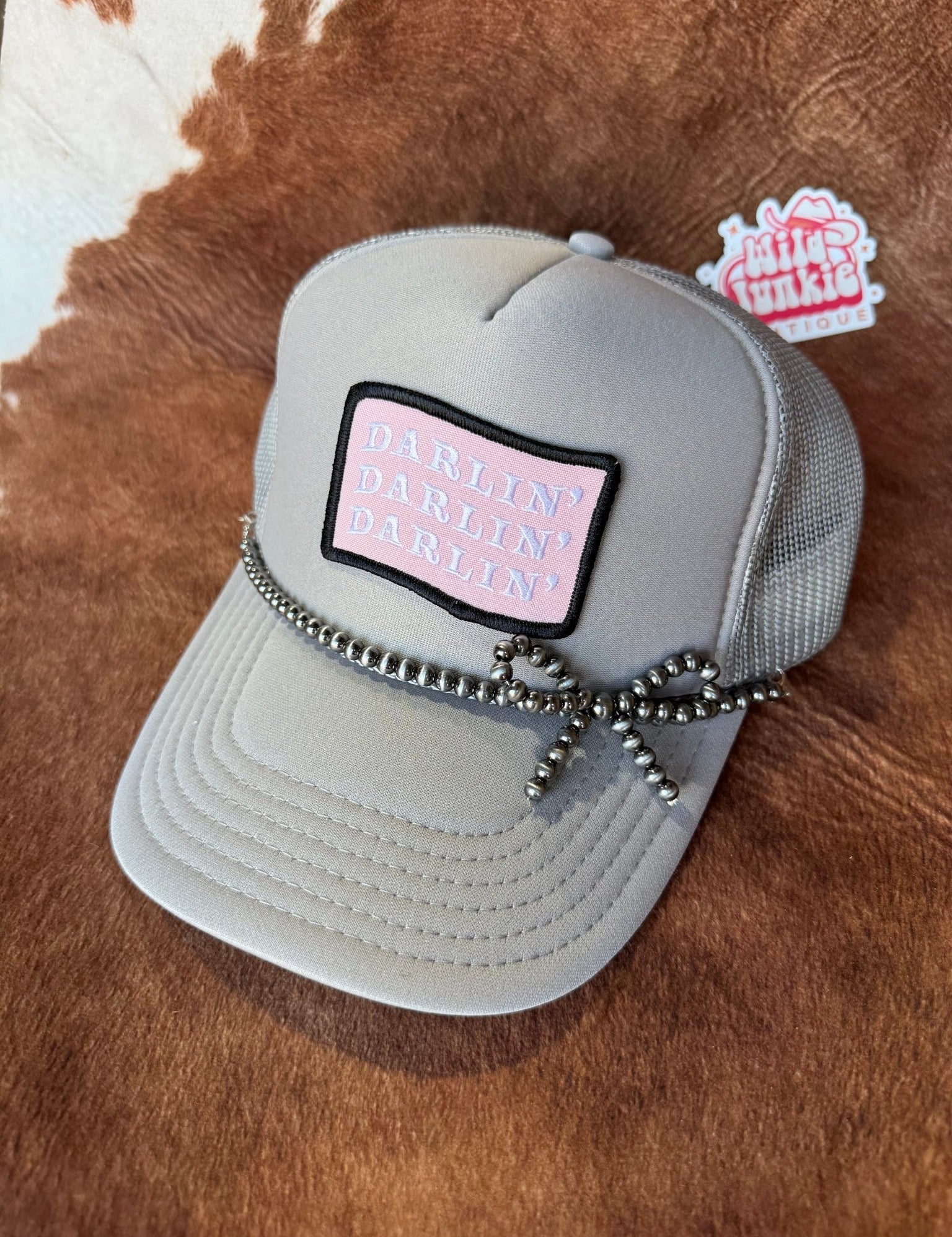 Pearl Bow Trucker Hat Chain