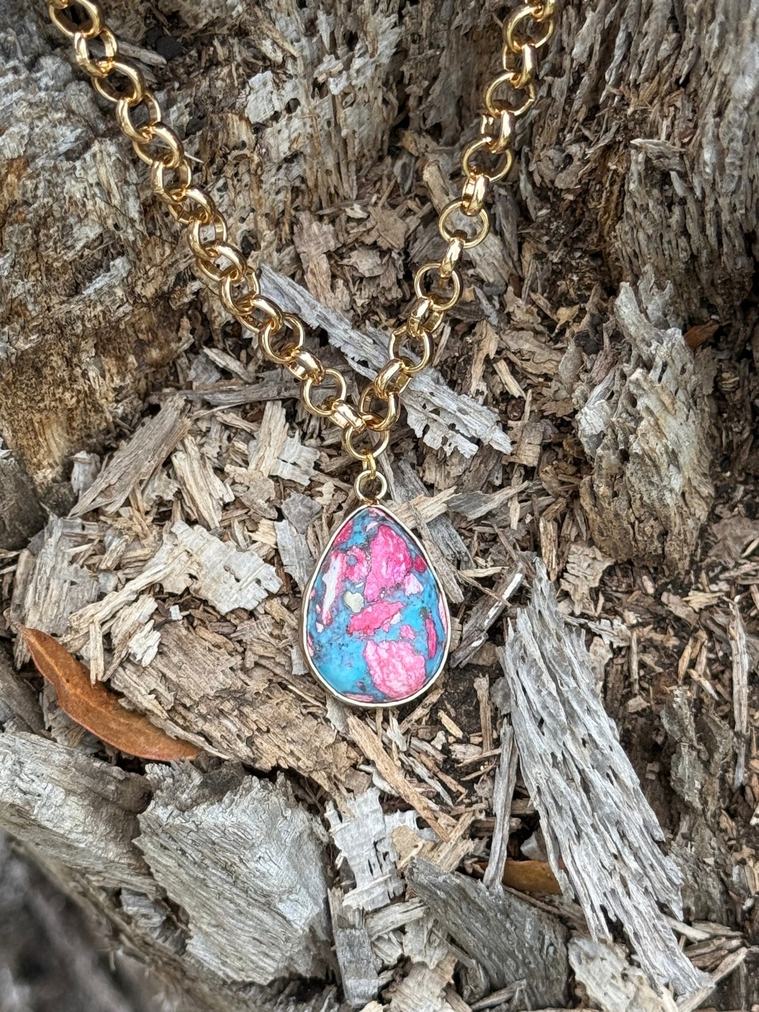 Pink Dahlia Teardrop Gold Chain Necklace