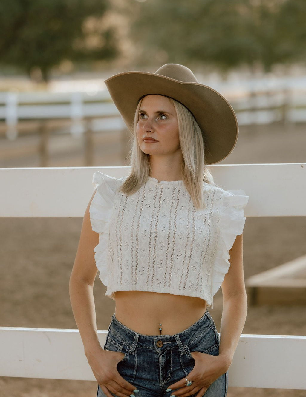 Ruffle Sleeve Lace Crop TopS