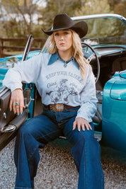 Saddle Oiled Raw Hem V - Neck GraphicAsh Grey - SweatshirtS