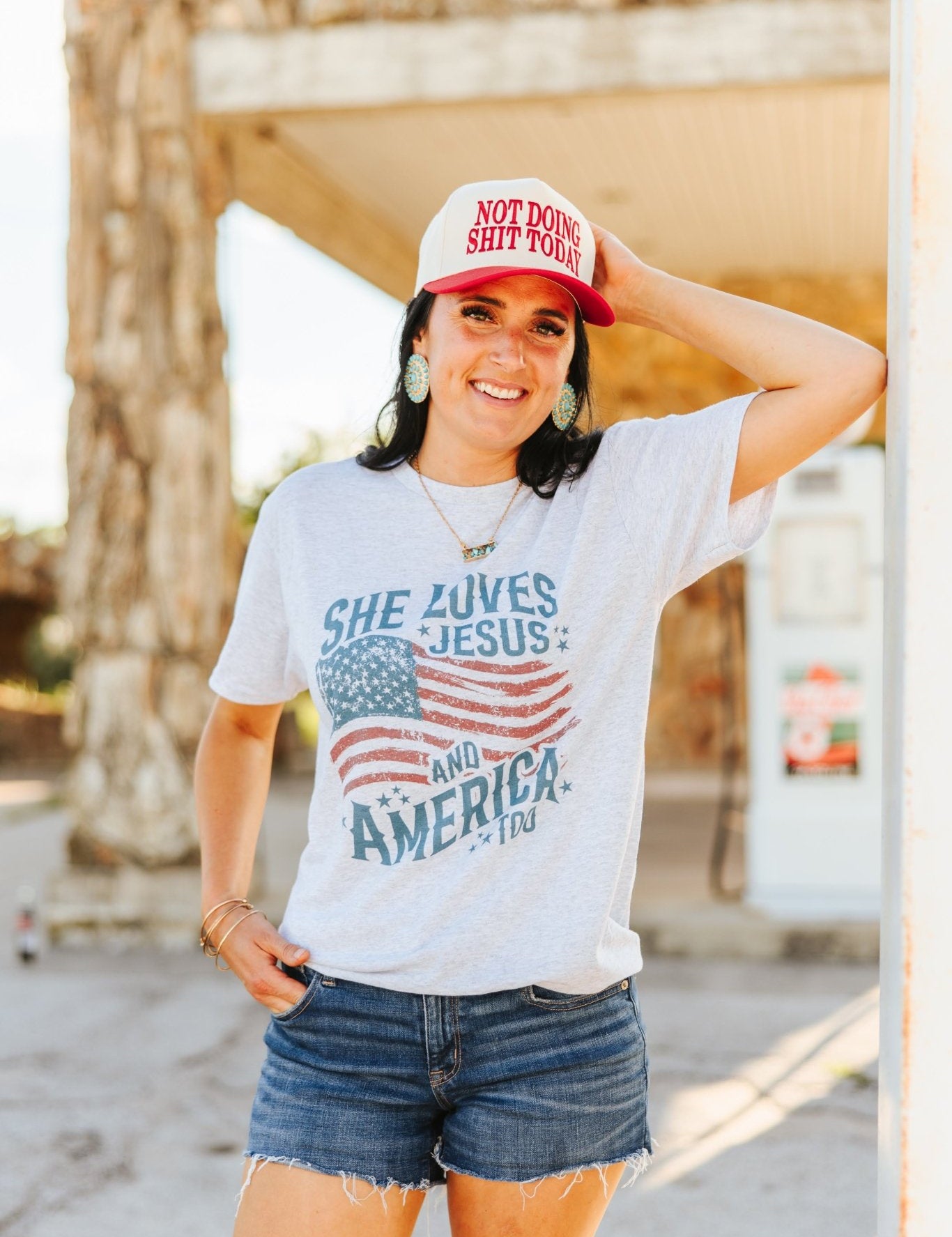 She Loves Jesus & America Graphic TeeLight AshS