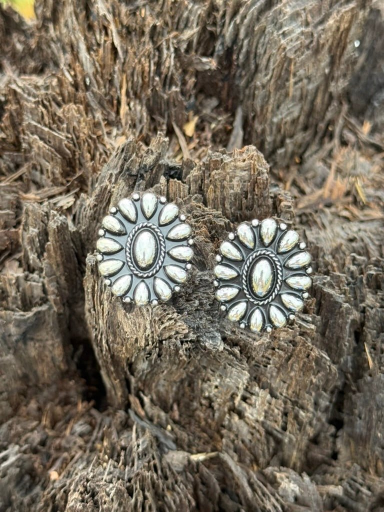 Silver Concho Oval Post Earrings