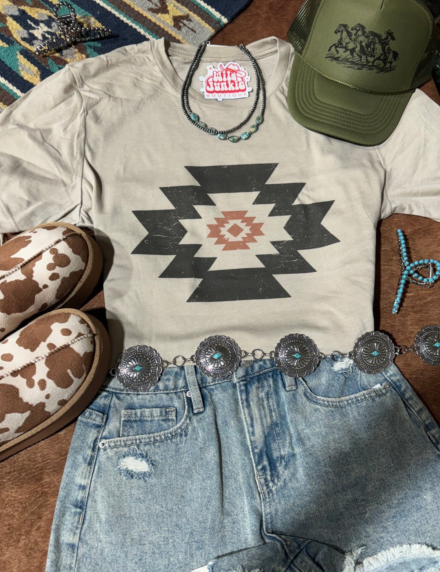 Simple Aztec Graphic TeeTanS