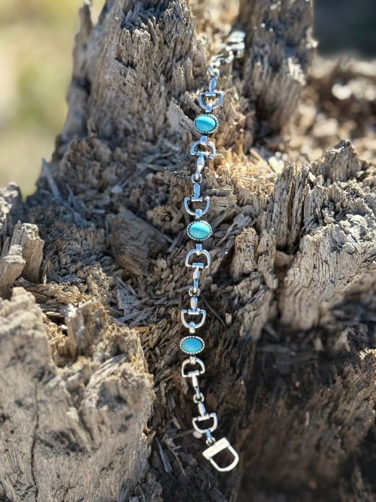 Snaffle Bit Turquoise Magnetic Bracelet