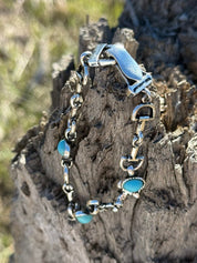 Snaffle Bit Turquoise Magnetic Bracelet