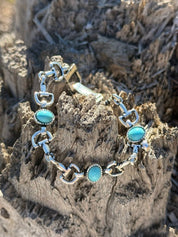 Snaffle Bit Turquoise Magnetic Bracelet