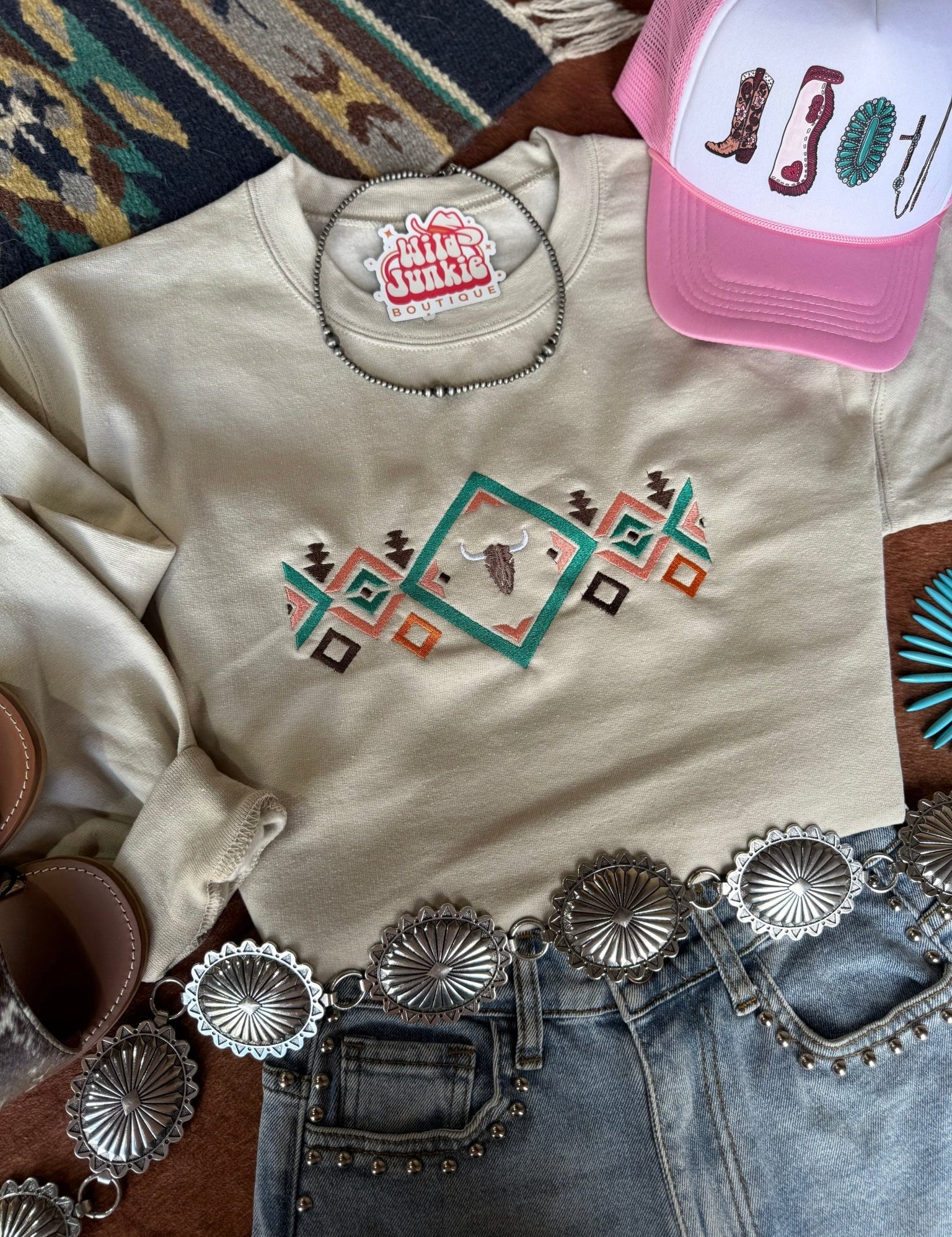 Steer Aztec Embroidered SweatshirtS