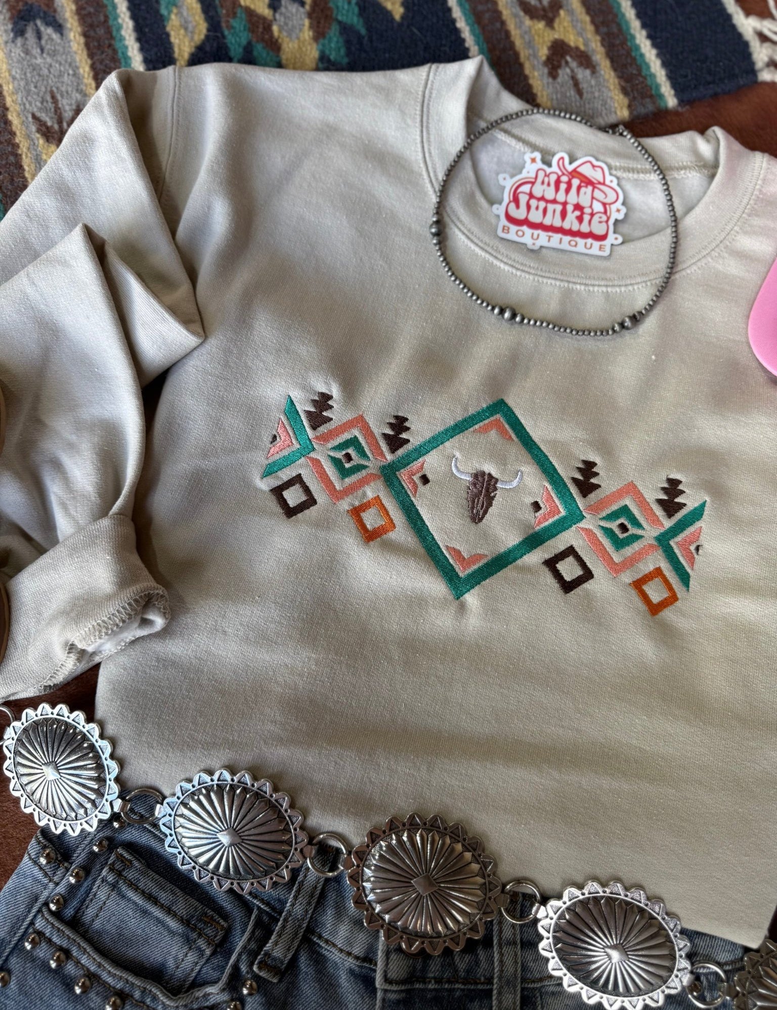 Steer Aztec Embroidered SweatshirtS