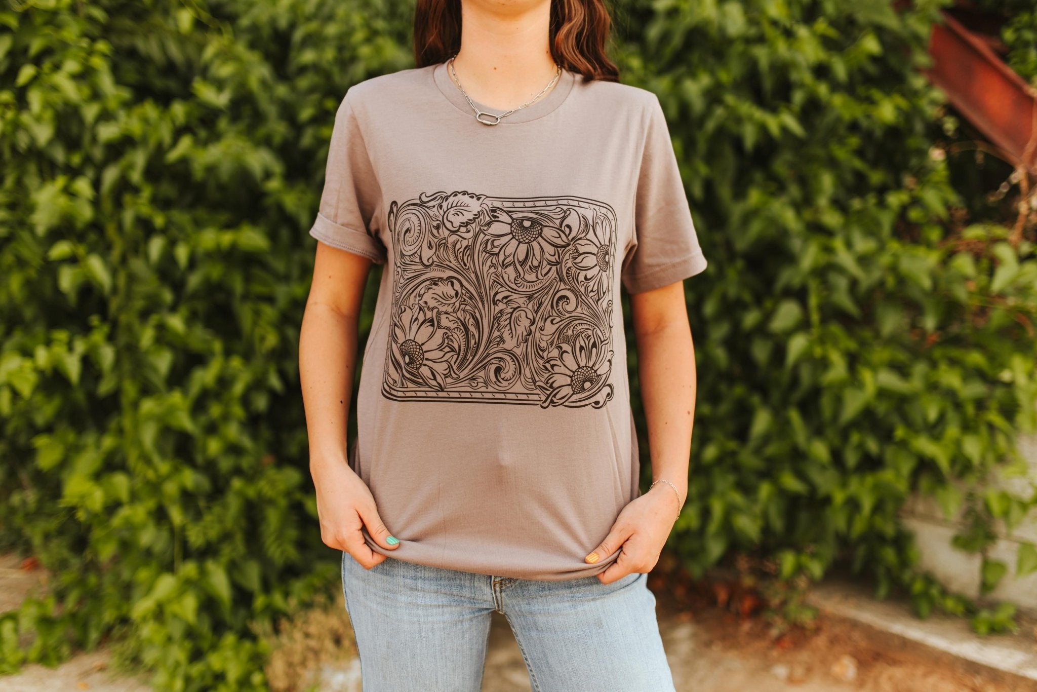 Sunflower Engraved Graphic TeePebbleS