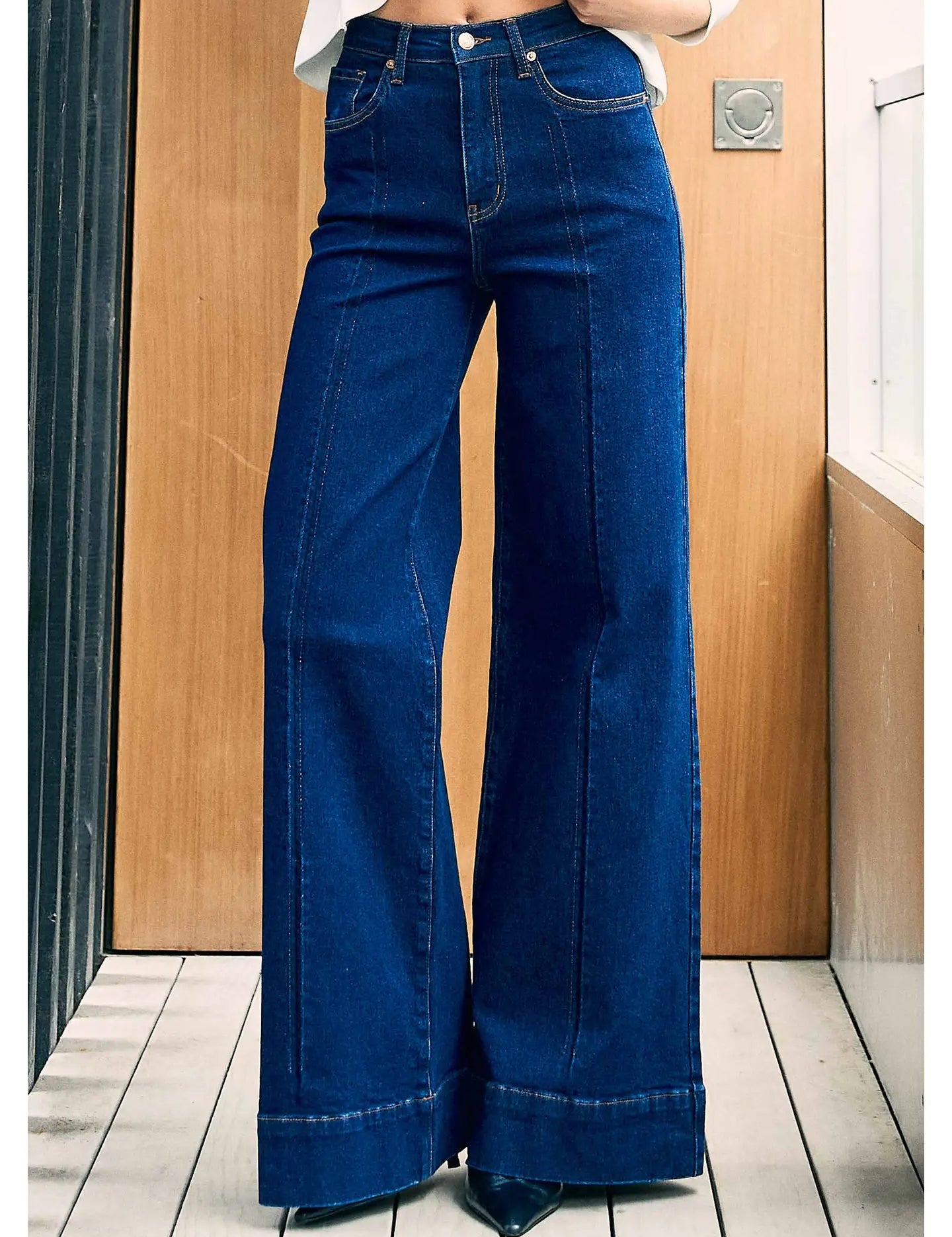 The Lulita Wide Leg Jeans1