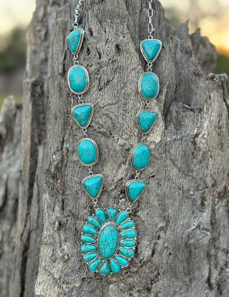 Turquoise Burst Paperclip Chain Necklace