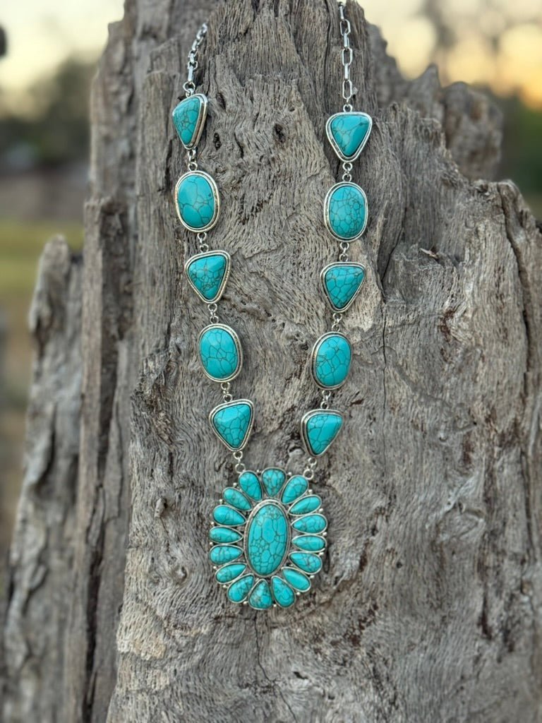 Turquoise Burst Paperclip Chain Necklace