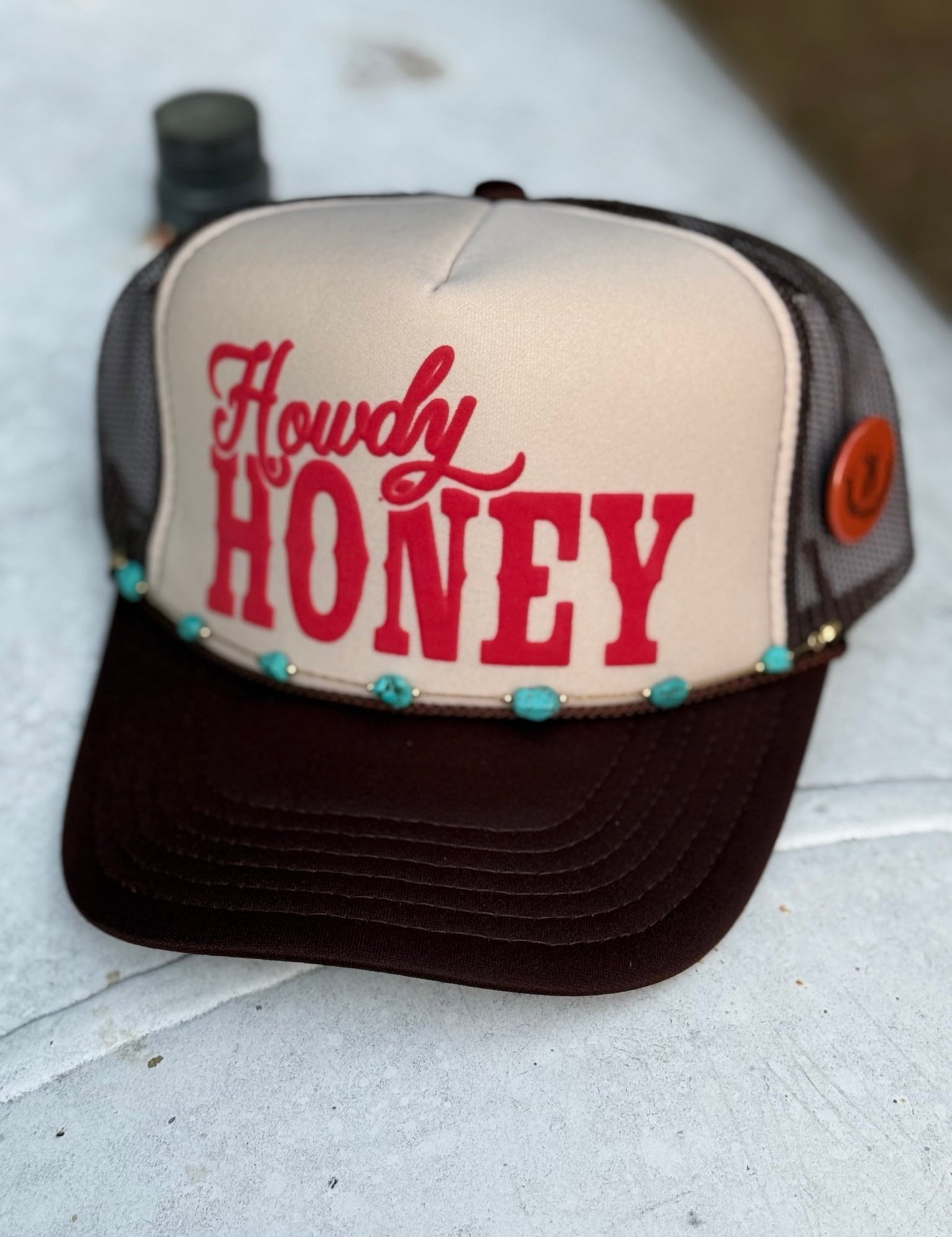 Turquoise Nuggets Gold Trucker Hat Chain