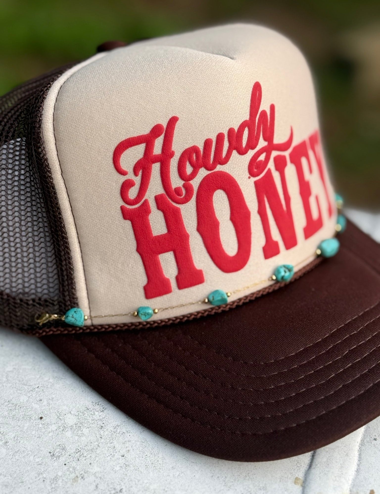 Turquoise Nuggets Gold Trucker Hat Chain