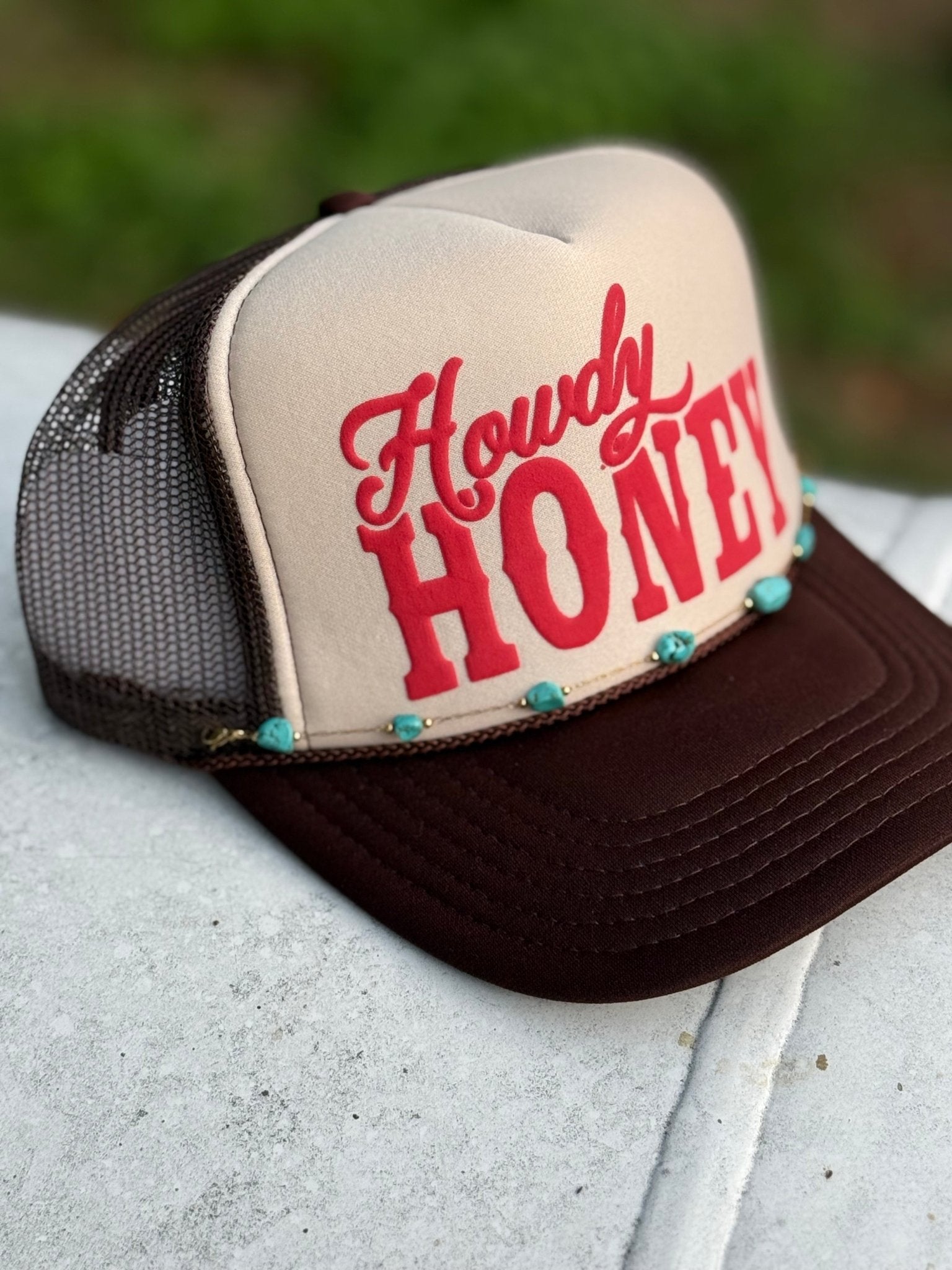 Turquoise Nuggets Gold Trucker Hat Chain