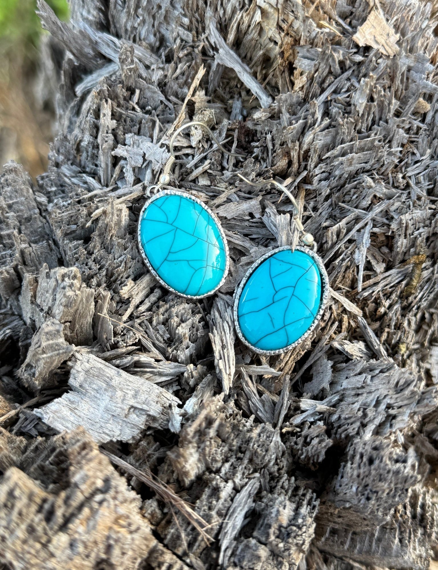 Turquoise Oval Dangle Earrings