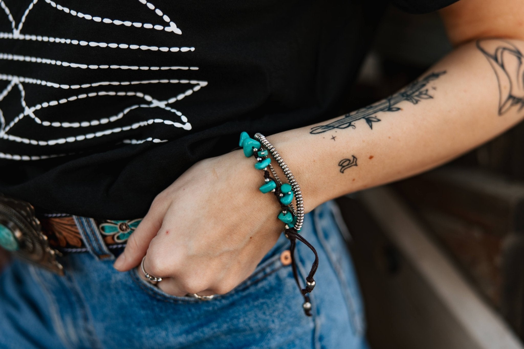 Turquoise Stone Chips Bracelet Set