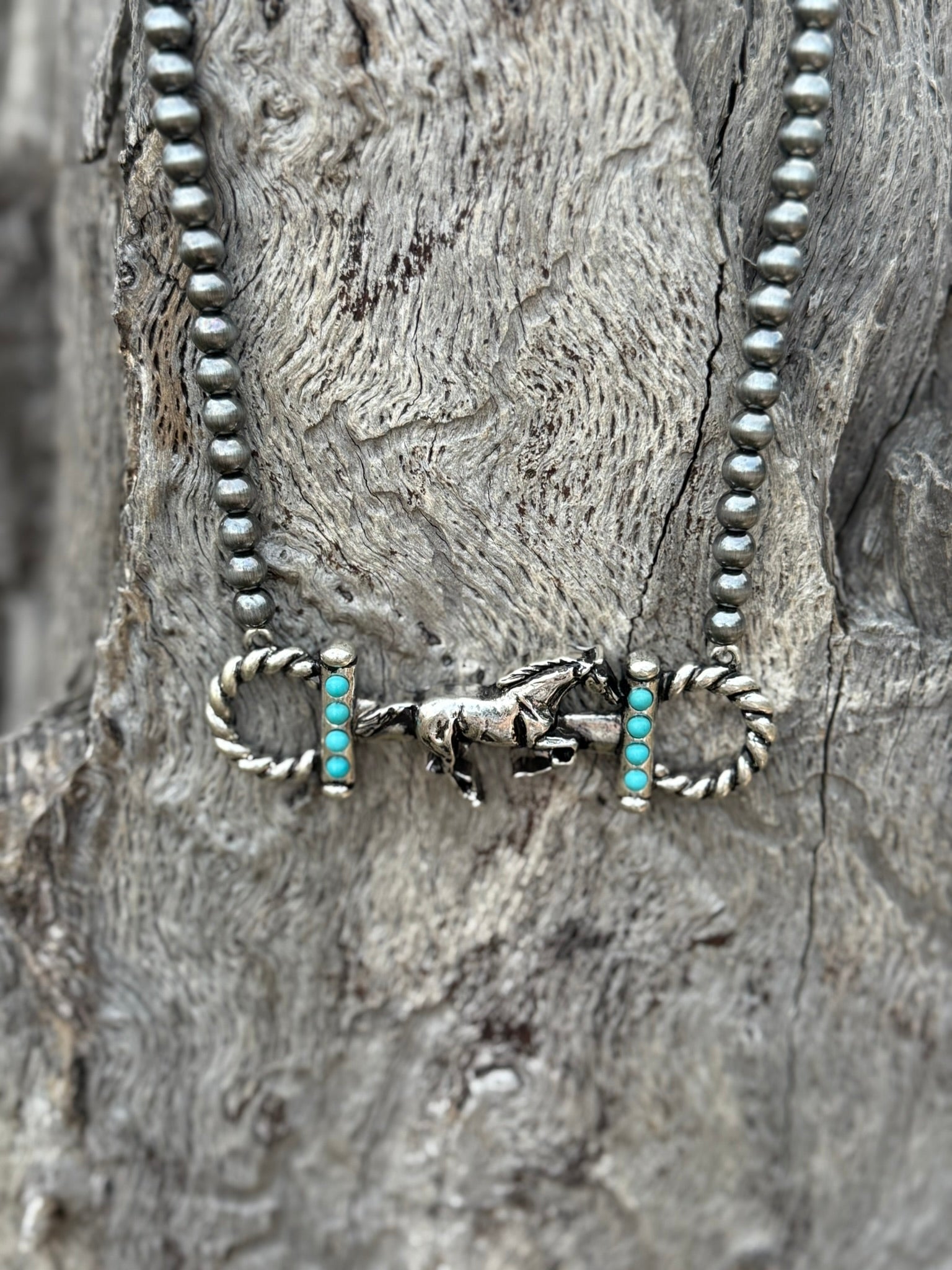Twisted Horsebit Turquoise Beaded Necklace