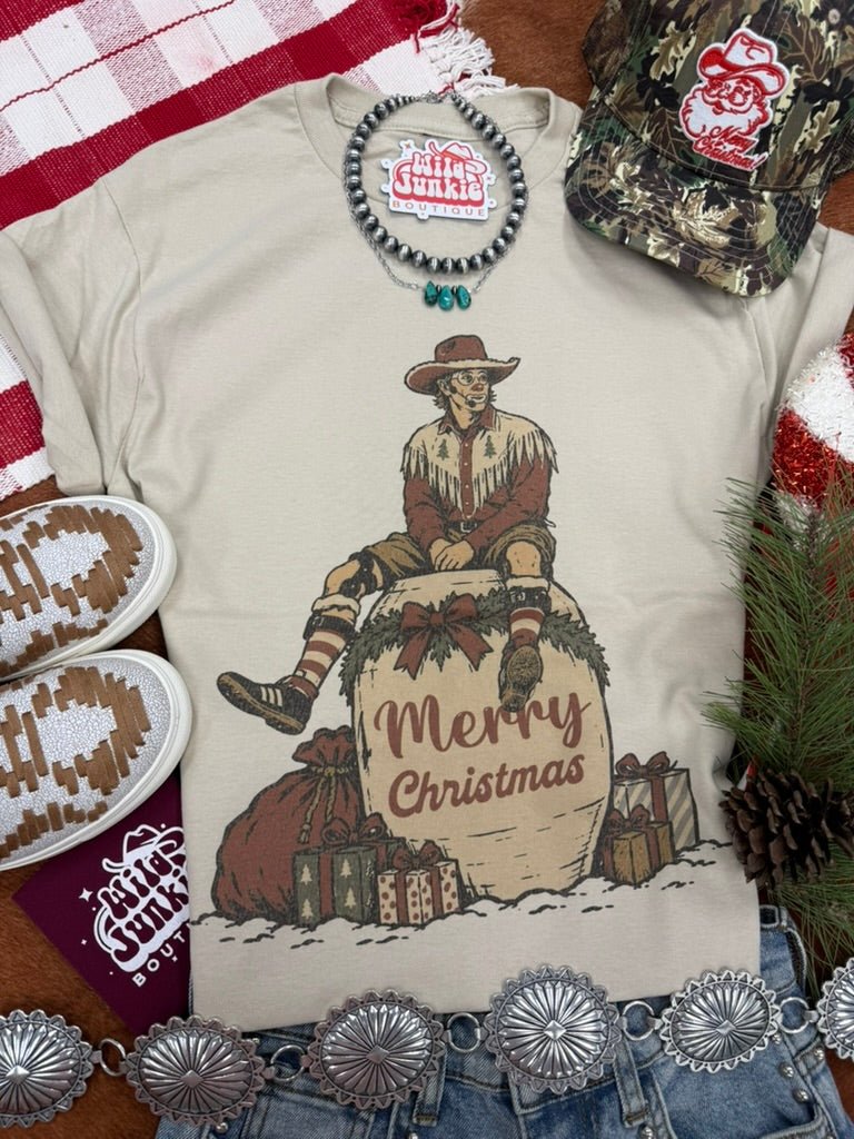 Vintage Rodeo Clown Merry Christmas Graphic TeeCementS