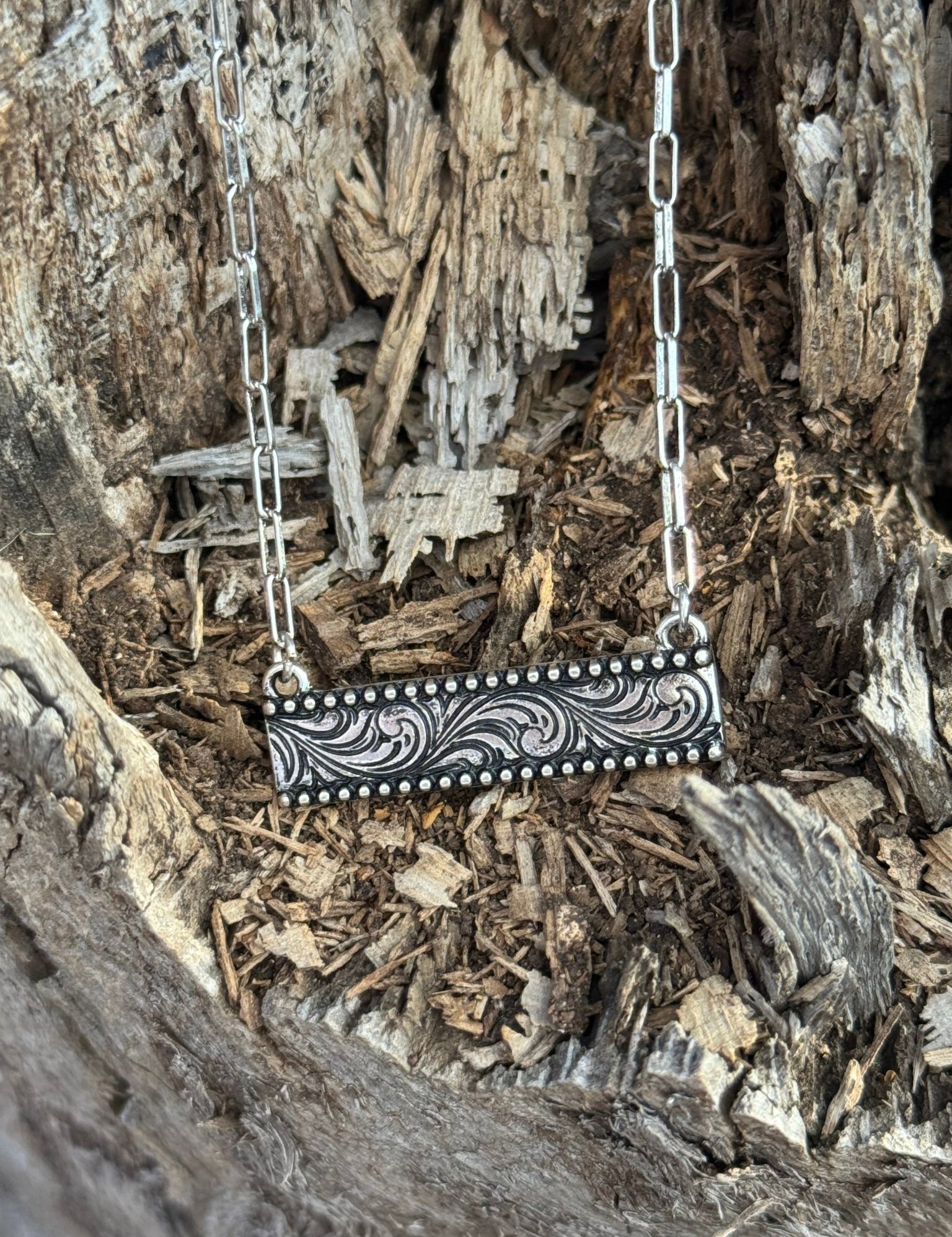 Western Etched Bar Necklace