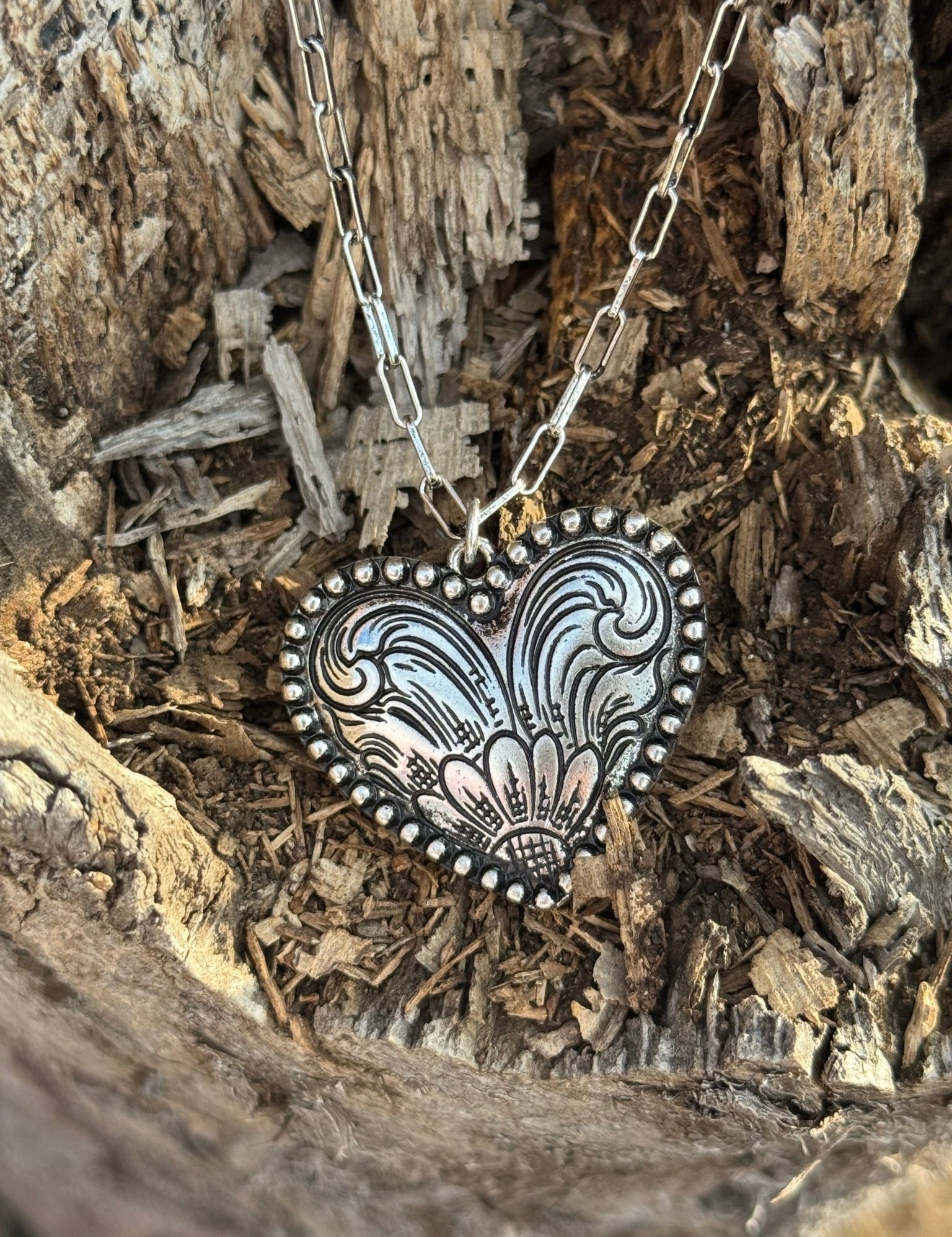 Western Etched Heart Necklace