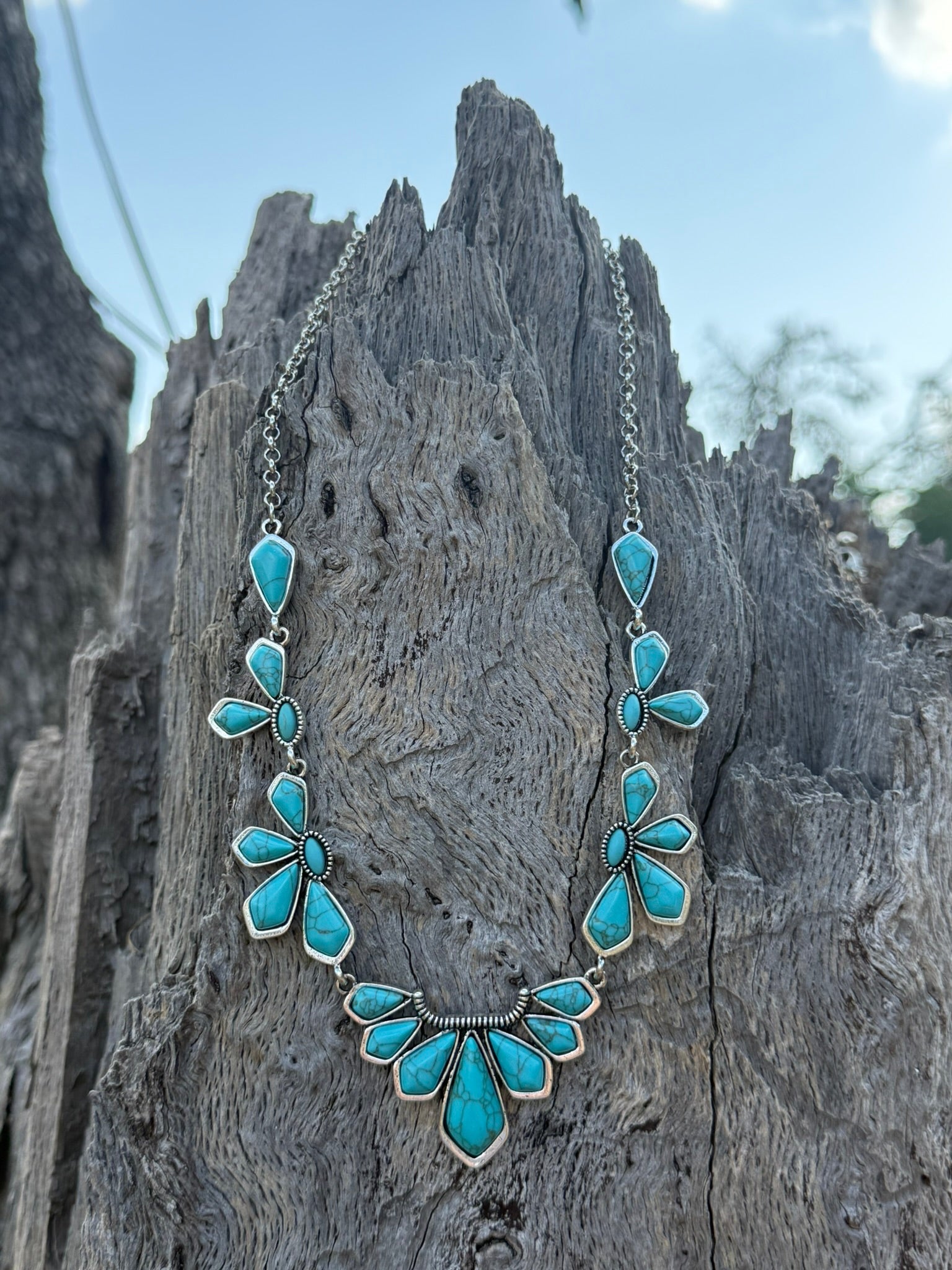 Western Turquoise Leaf Cluster Necklace