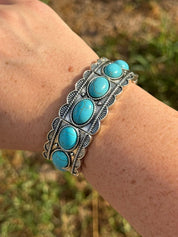 Western Turquoise Oval Stretch Bracelet