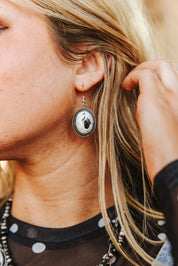 White Buffalo Lariat Necklace and Earring Set