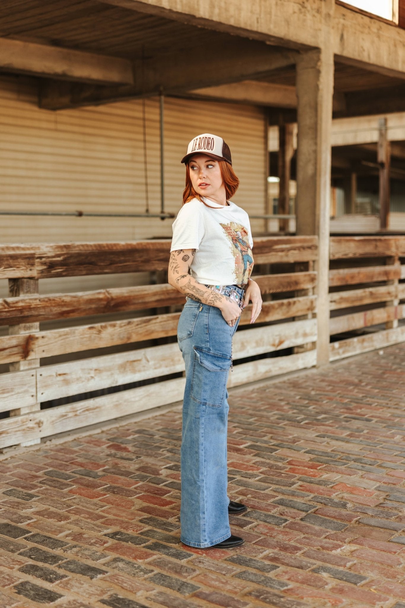 Wide Leg Cargo Jeans1