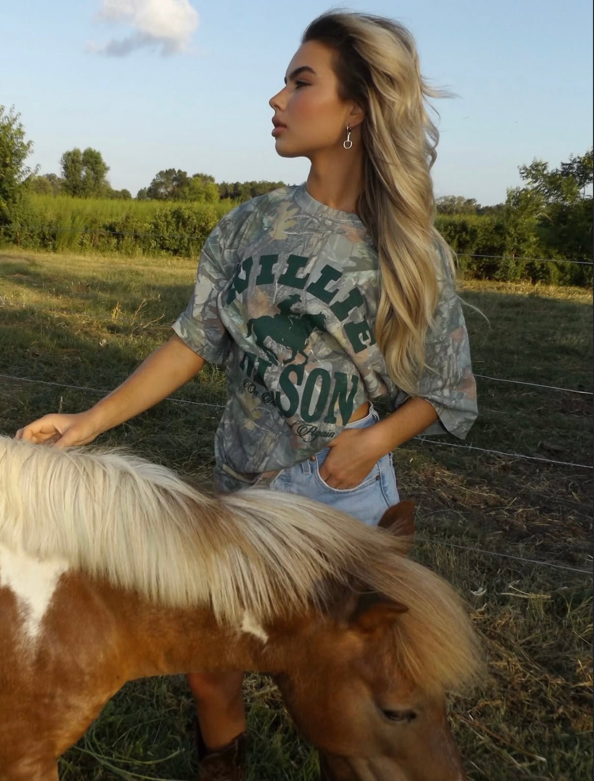 Willie Nelson On The Road Again Tree Camo Graphic TeeS