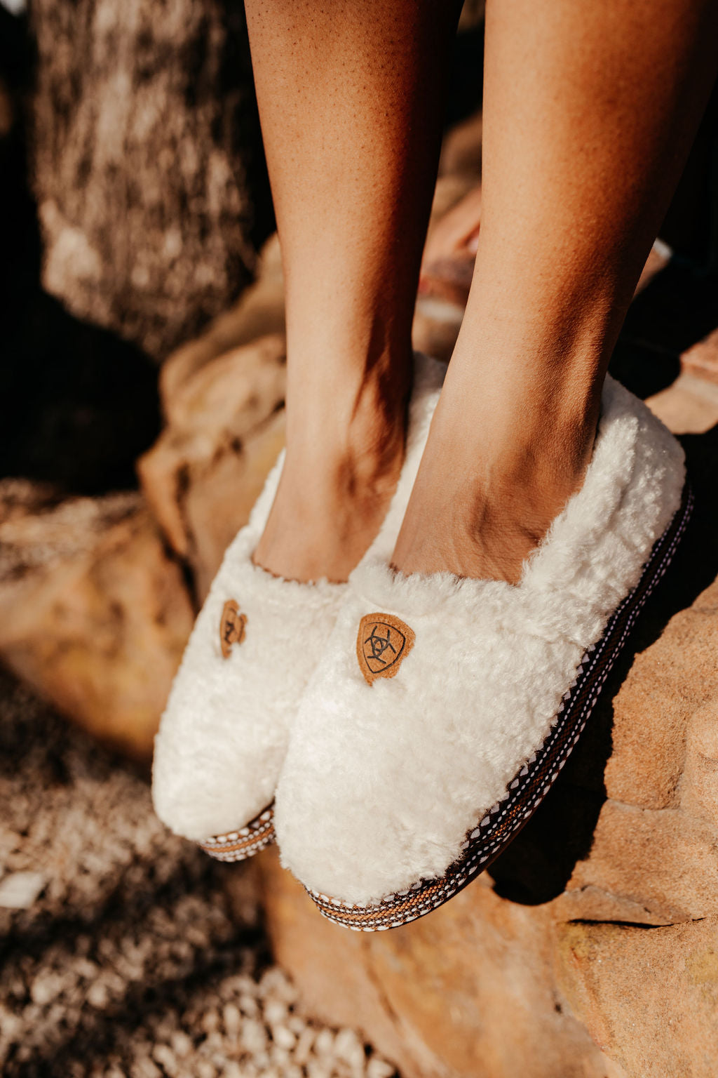 Ariat Sherpa Slippers