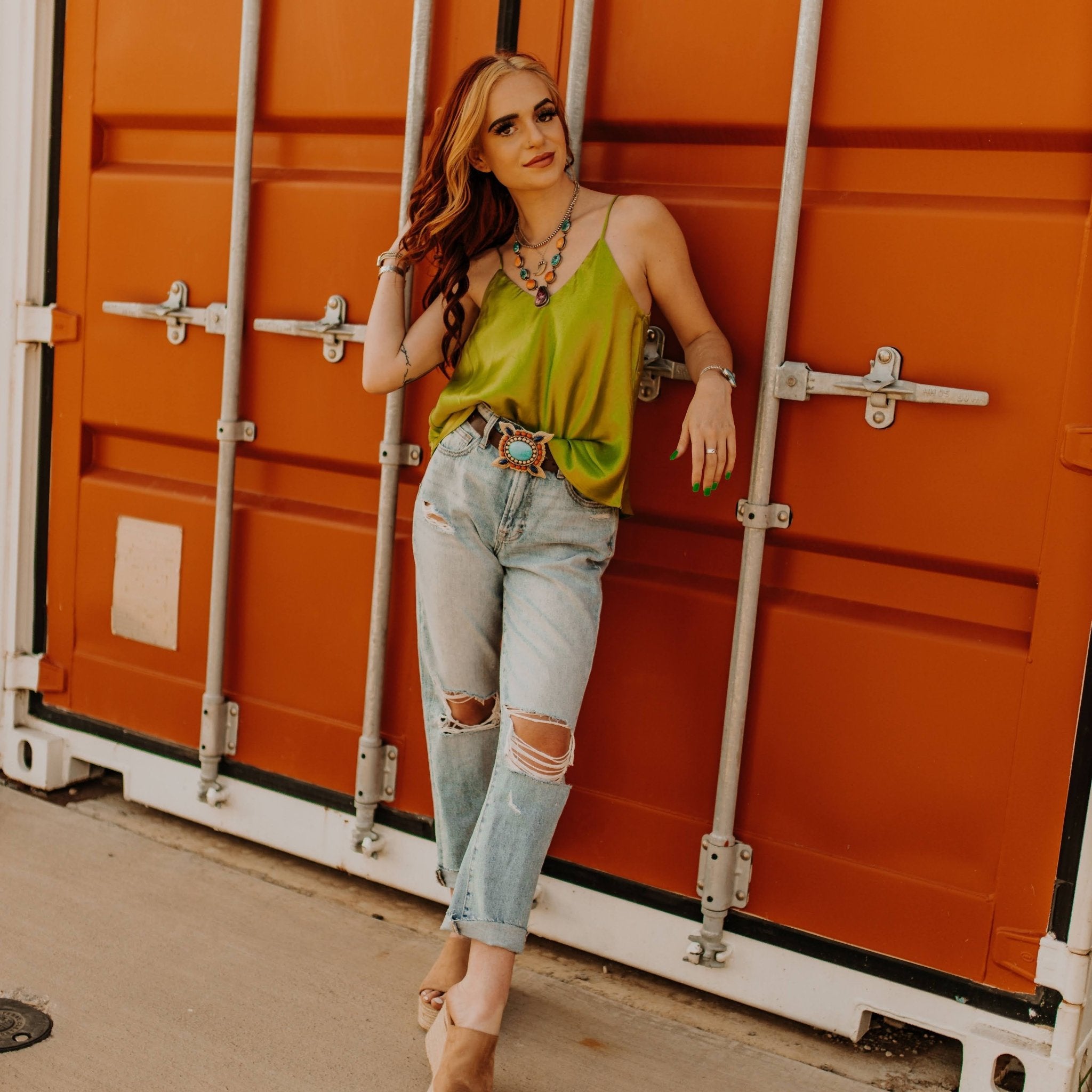 Distressed Classic Crop JeansDenim24