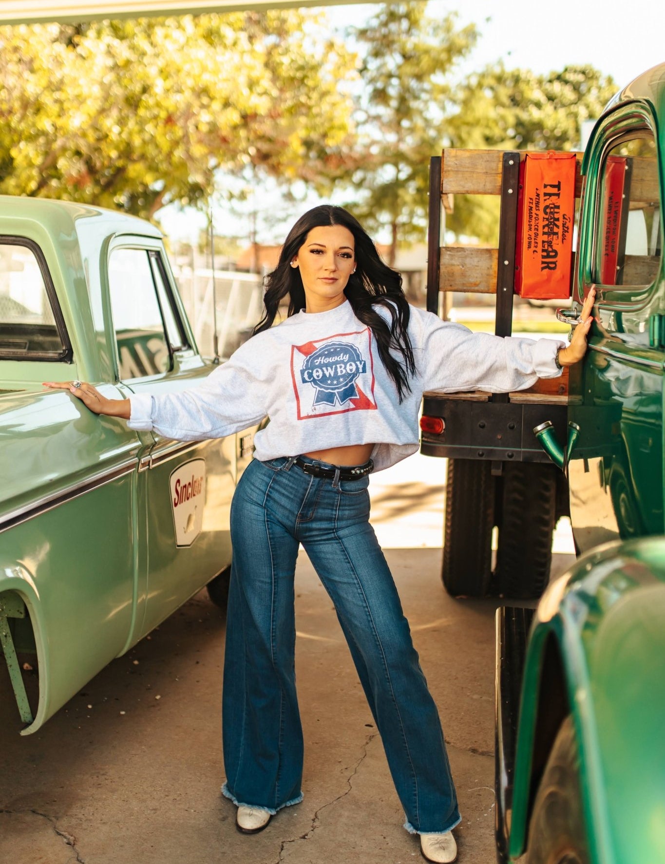 Howdy Cowboy SweatshirtGreyS