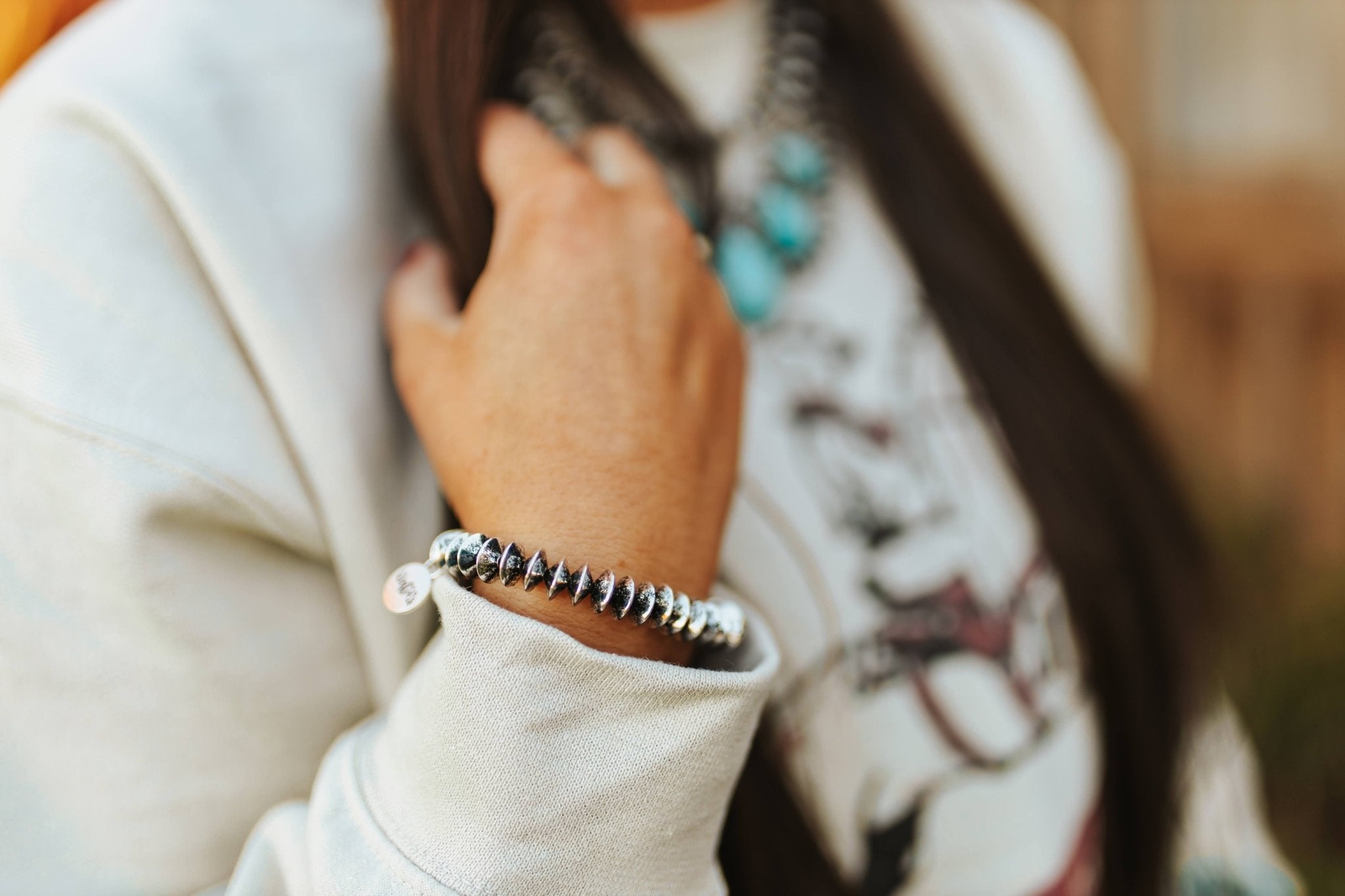Navajo Pearl Disc Stretch BraceletSilverOS