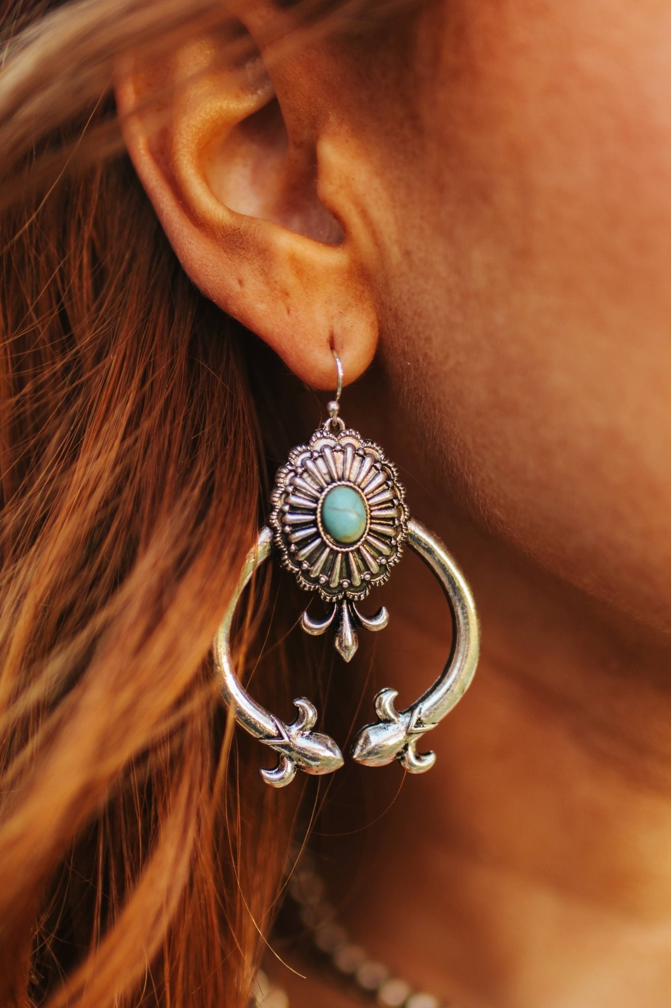 Turquoise Concho Naja EarringsSilverOS