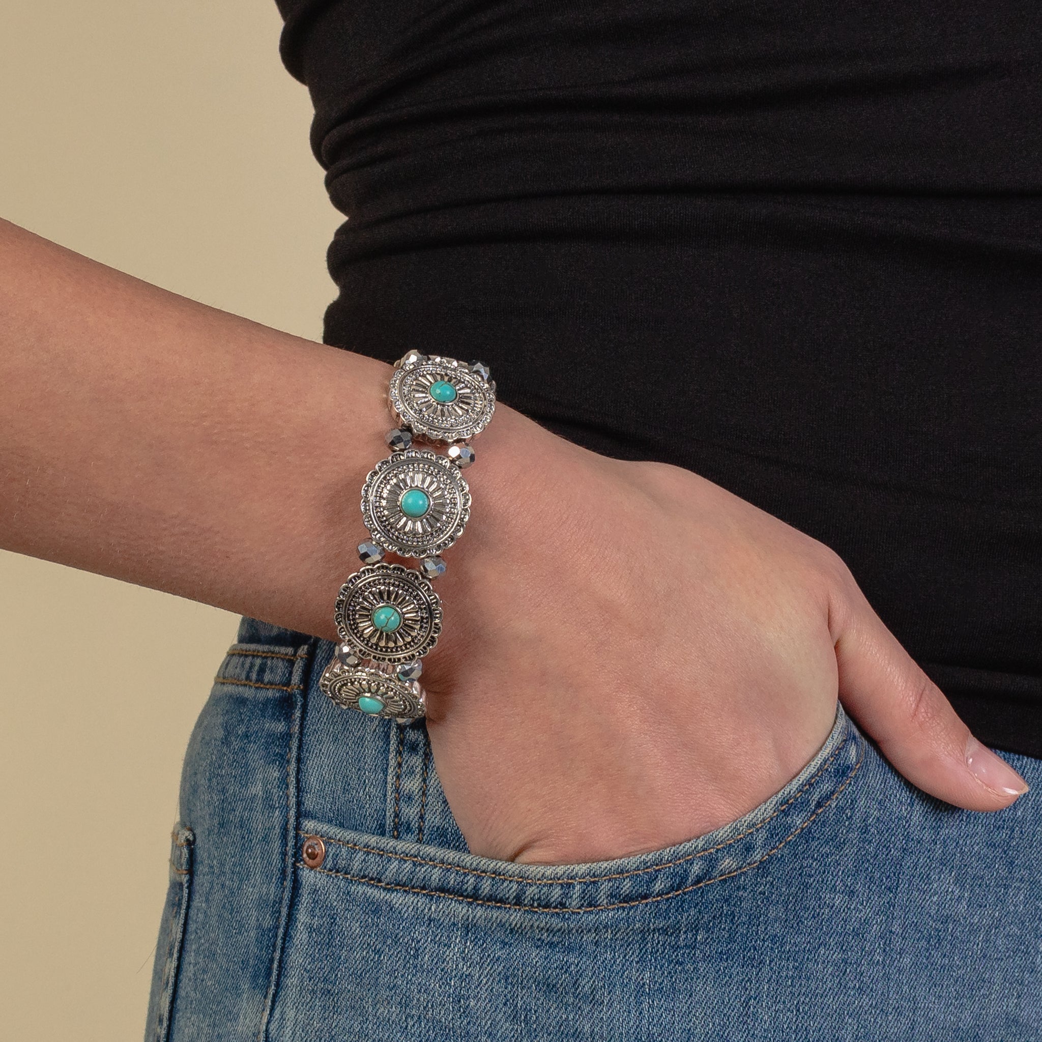 Turquoise Concho Stretch BraceletSilverOS