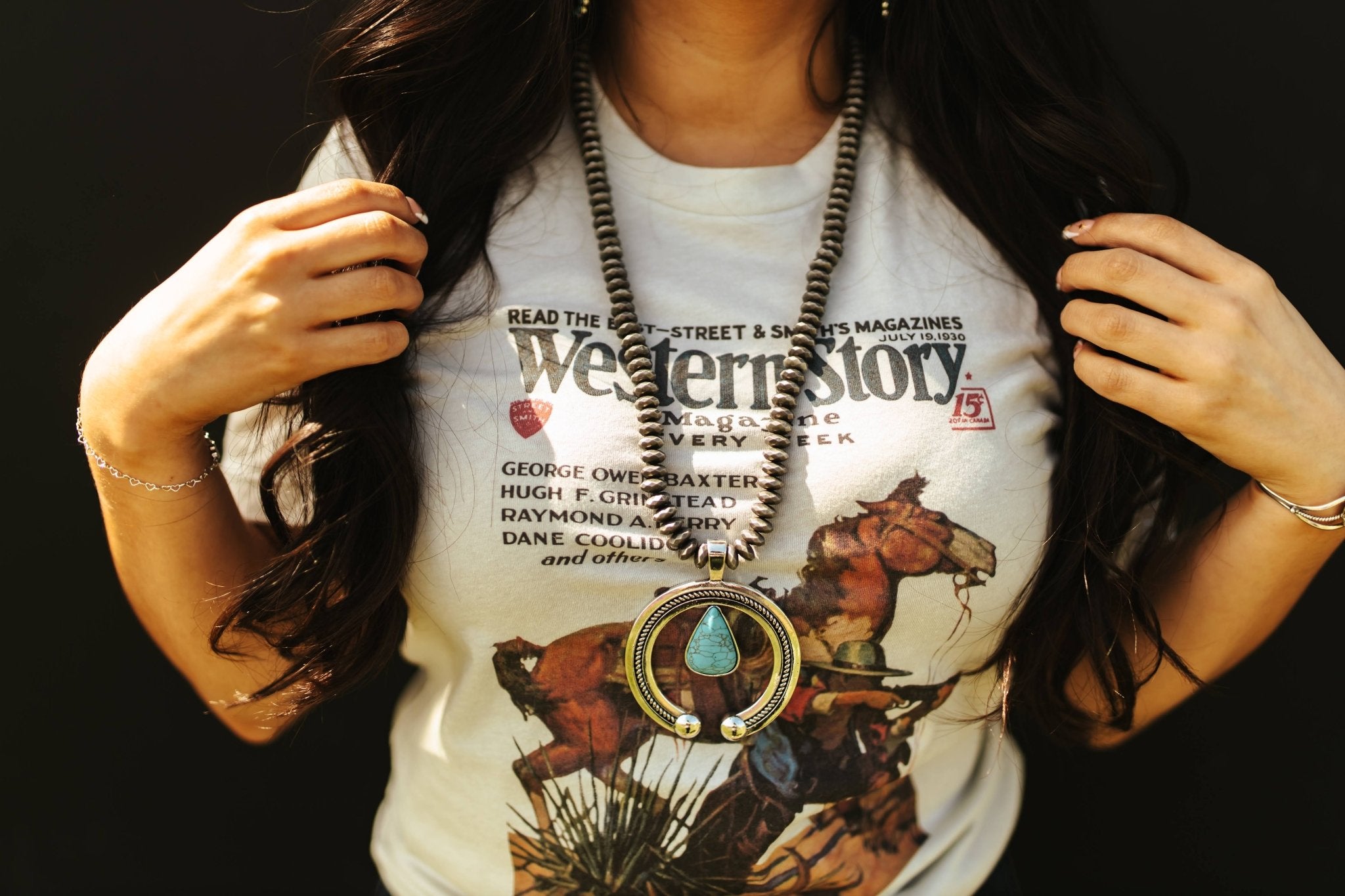 Turquoise Naja and Pearl Beaded NecklaceTurquoiseOS
